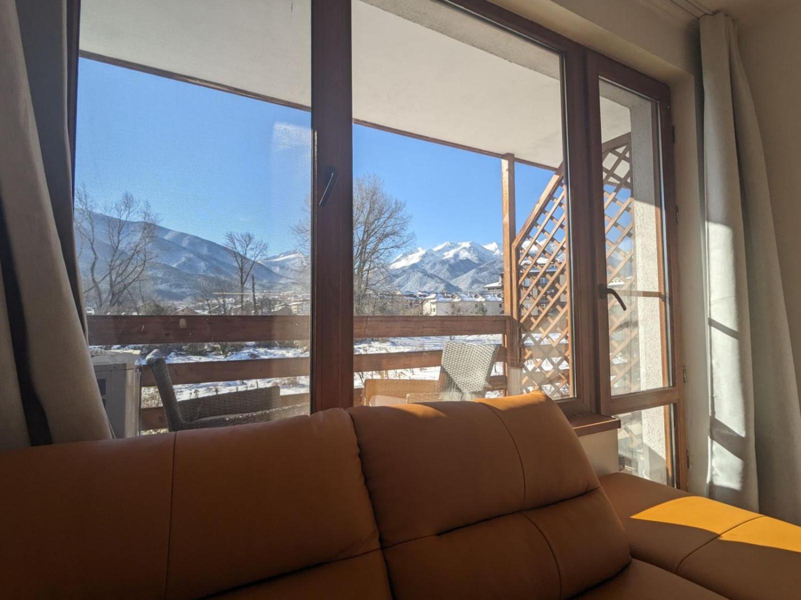 Sapphire Mountain 1 *